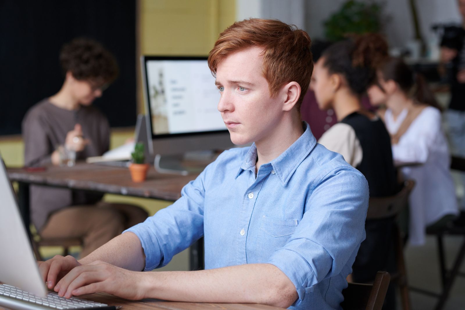 Kann CRM Offline-Termine und Messen abbilden?